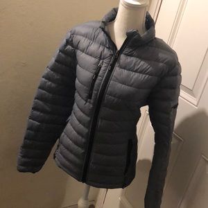Grey light puff jacket